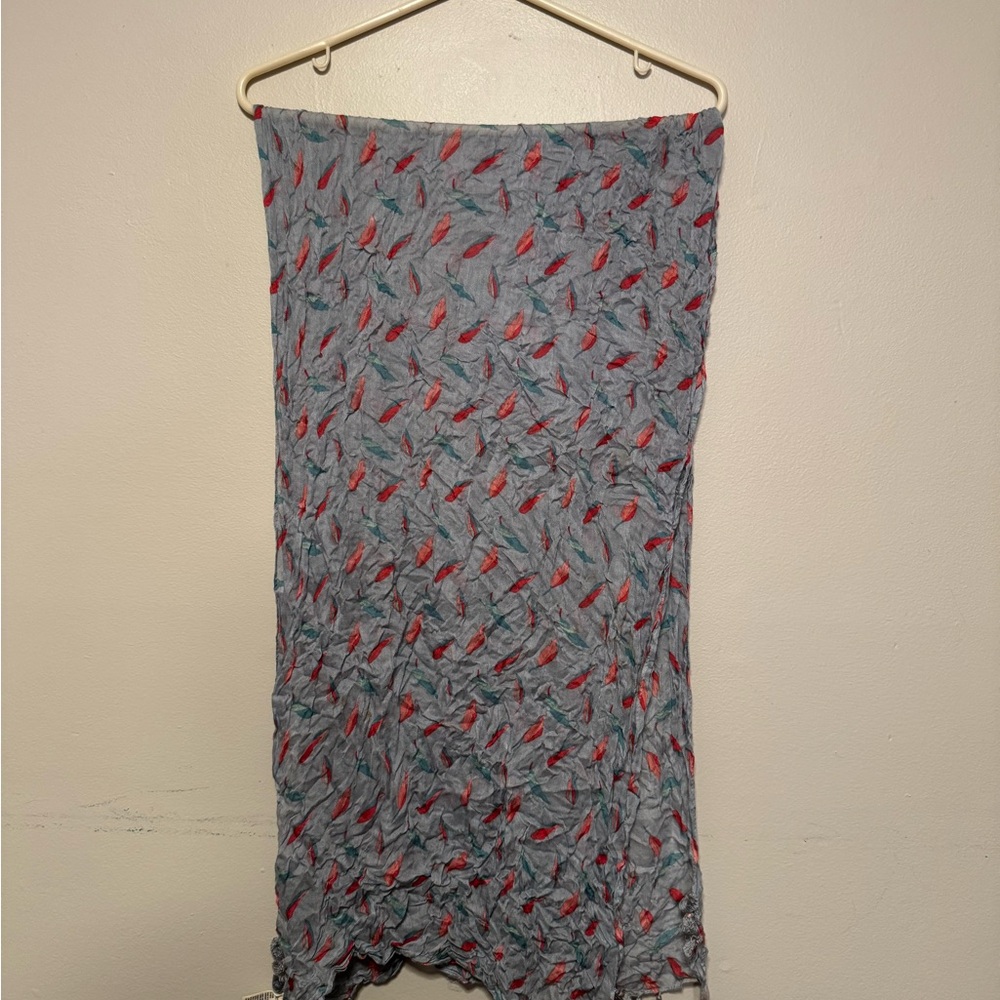 Gray and Pink leaf Patterned Women's scarf